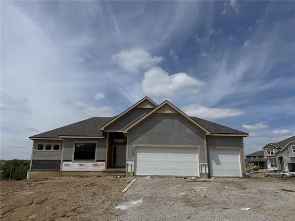 9022 N Colorado Ave, Kansas City, MO 64156