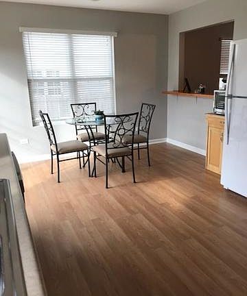 5th image of 676 Circle Dr