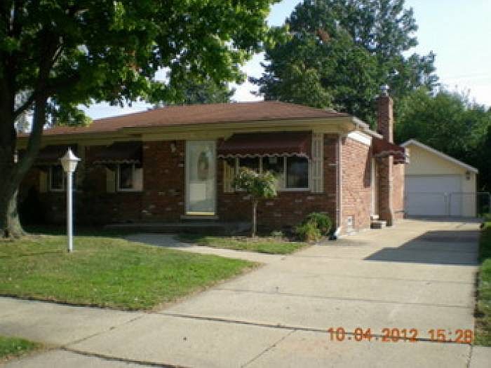 19120 Rosegarden St, Roseville, MI 48066 Zillow