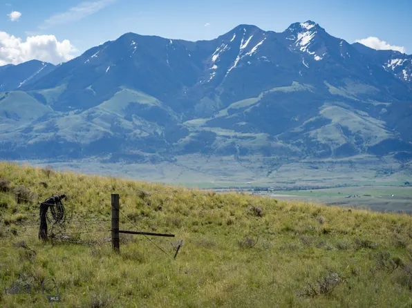 Tbd Libra Dr, Emigrant, MT 59027