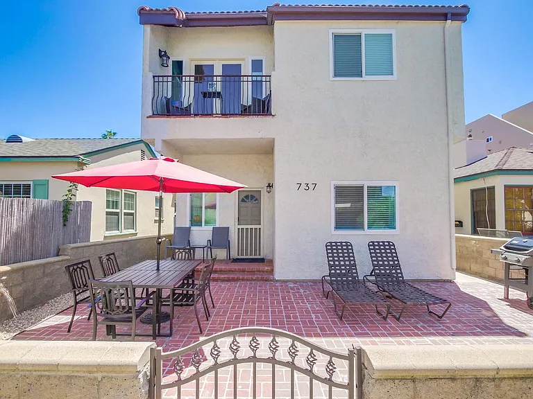 737 Jamaica Ct #1 — Photo 3