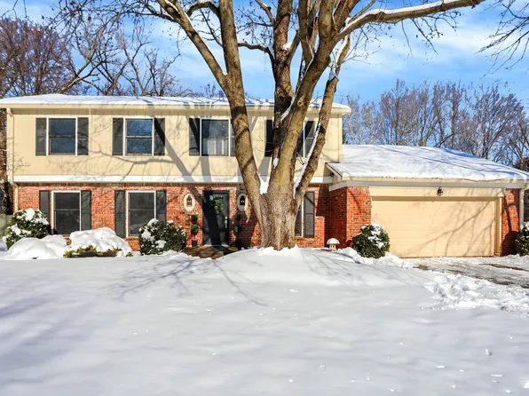 4338 Briarwood Dr, Indianapolis, IN 46250