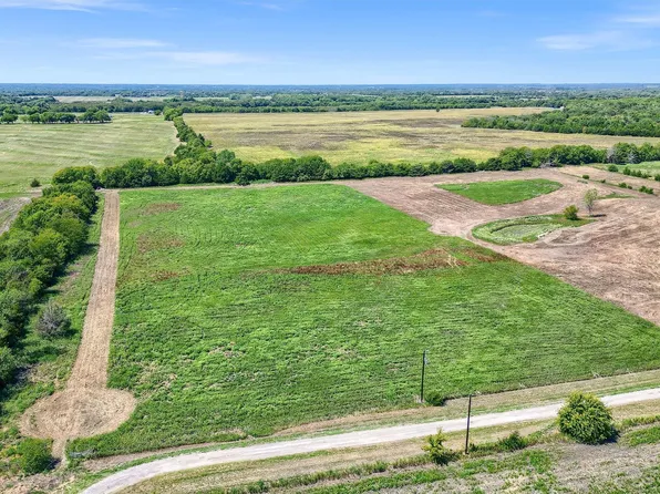 785 Bucksnort Rd, Van Alstyne, TX 75495