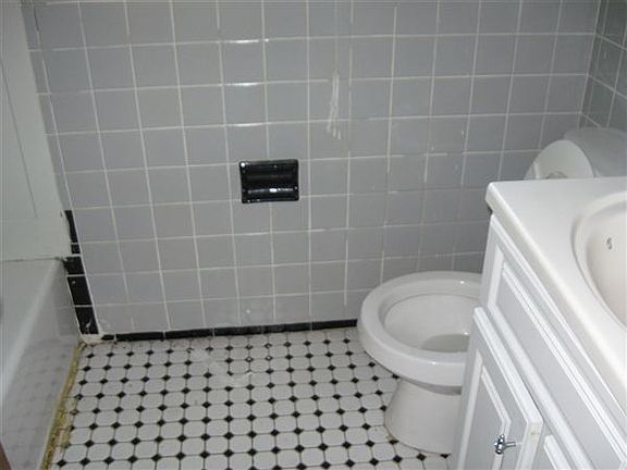 18470 GREENFIELD DUP