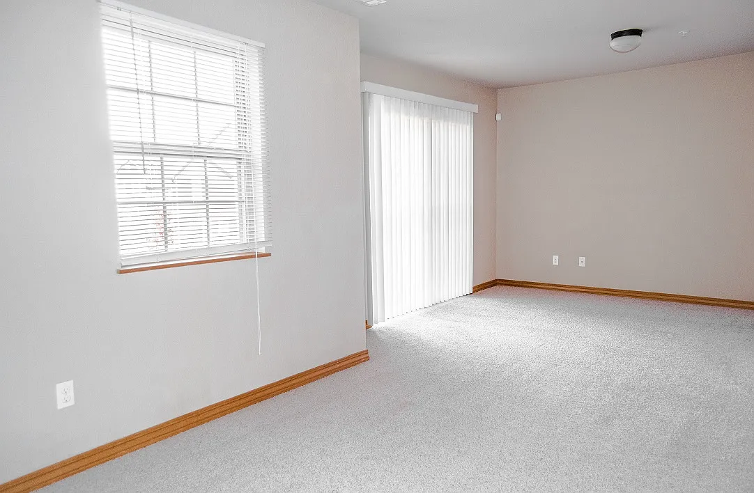 2 bed, 2.5 bath, 1213 sqft, $1,350 — Photo 3