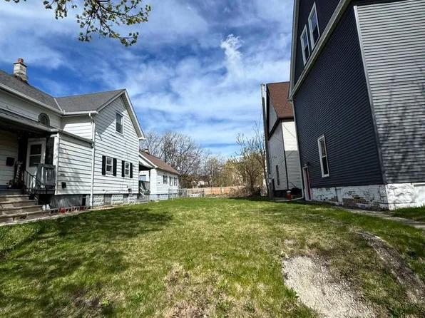2212 North BUFFUM STREET, Milwaukee, WI 53212
