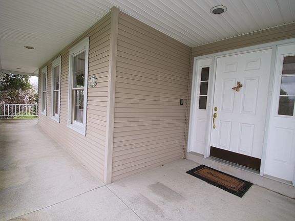 2nd image of 11 Sibleyville Ln