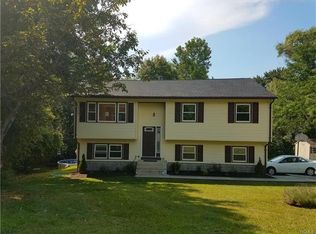 2 Jonathan Ct, Middletown, NY