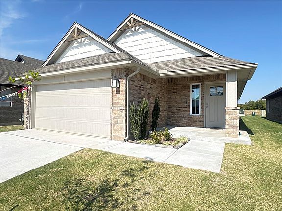 2nd image of 1009 SW 139th St