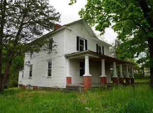 108 W End St, Brookneal, VA 24528