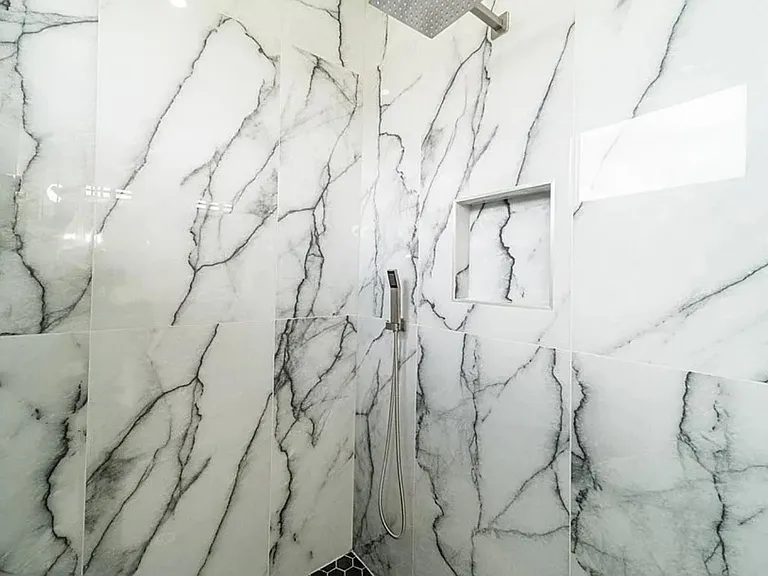 1005 NE 13th Pl — Photo 26