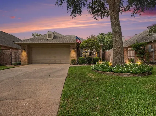 2423 Thorndon Park Ct, League City, TX 77573
