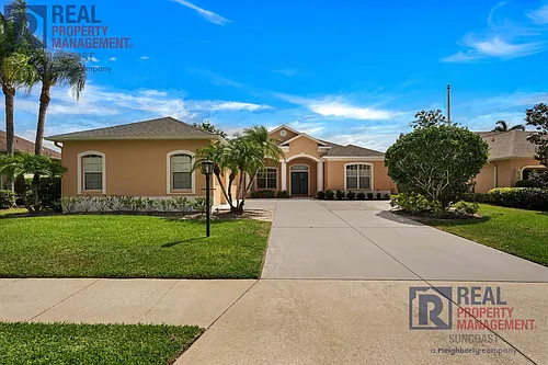 652 Planters Manor Way Photo 1