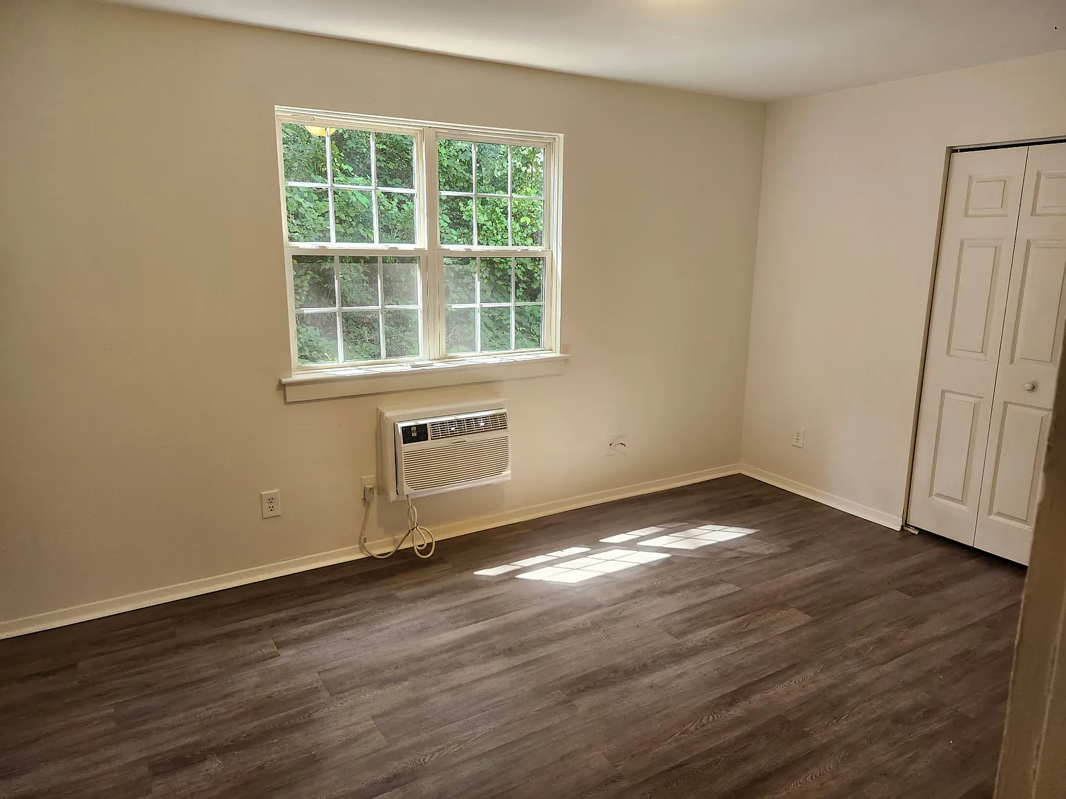 1 bed, $1,095 — Photo 3
