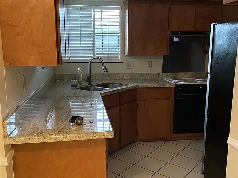 4713 Pembrook Ln — Photo 6