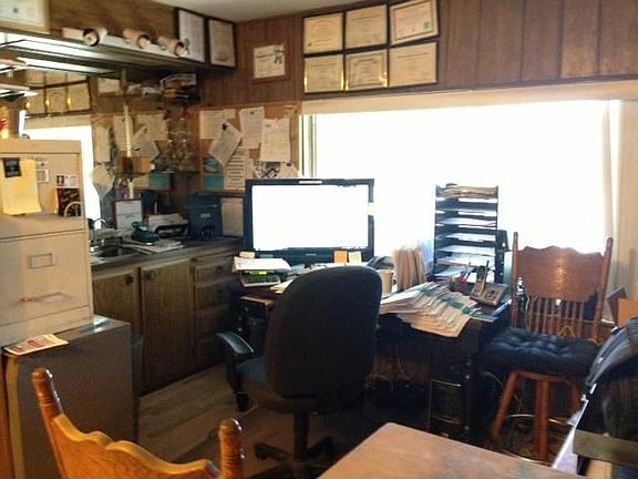 4th image of 2612 Clara Ct