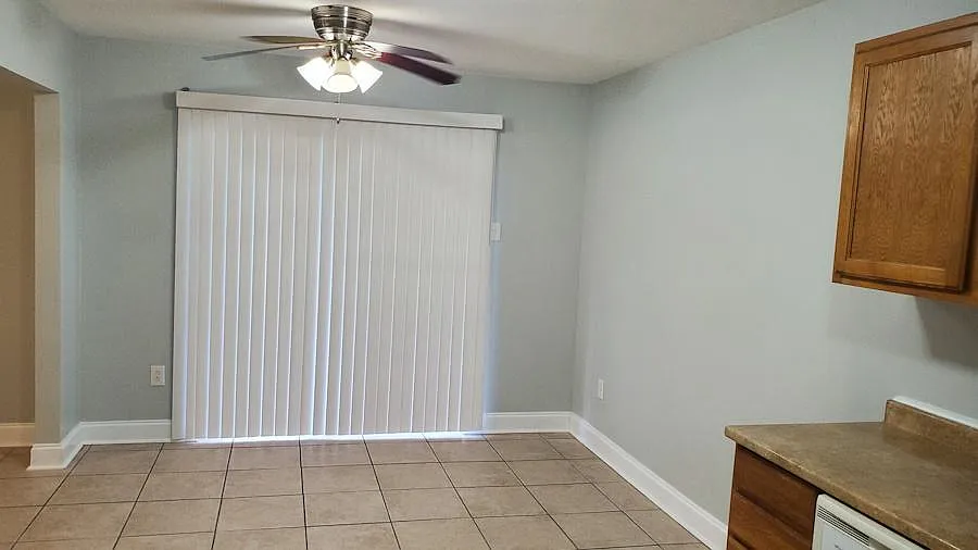 3 bed, 1700 sqft, $1,495 — Photo 4