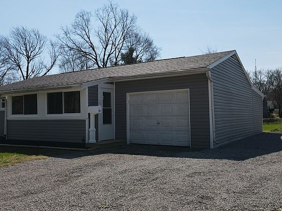 2nd image of 352 Remy Ave