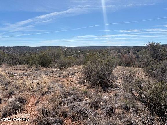 4th image of 56800 N Bearclaw Rd