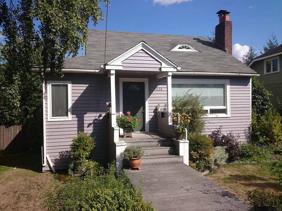 2nd image of 7024 34th Ave NE