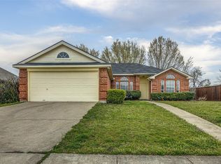 114 Princeton Cir, Forney, TX 75126