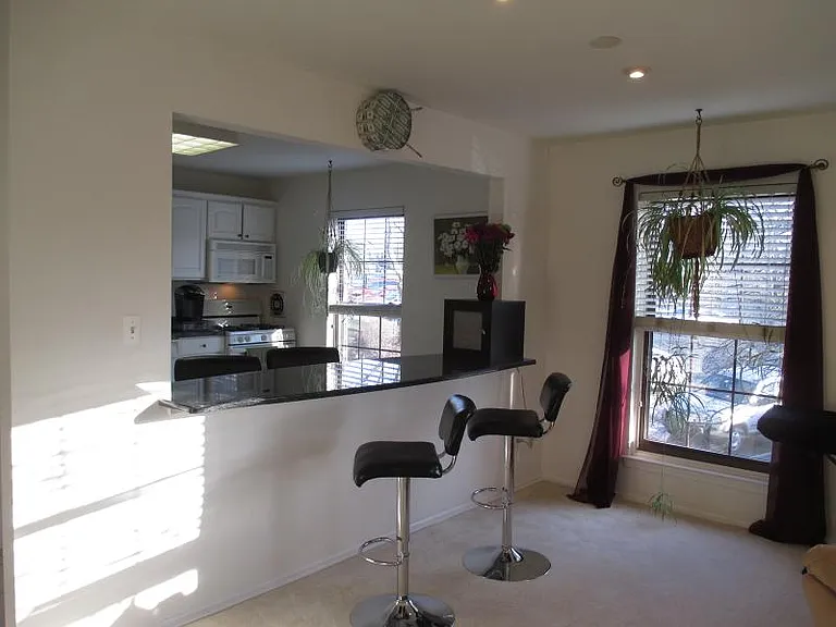 181 Long Hill Rd #8 — Photo 15