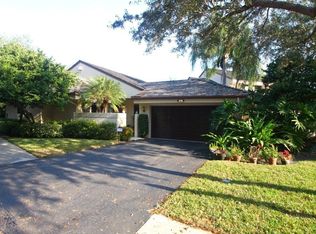 276 NW 97th Ave, Plantation, FL 33324