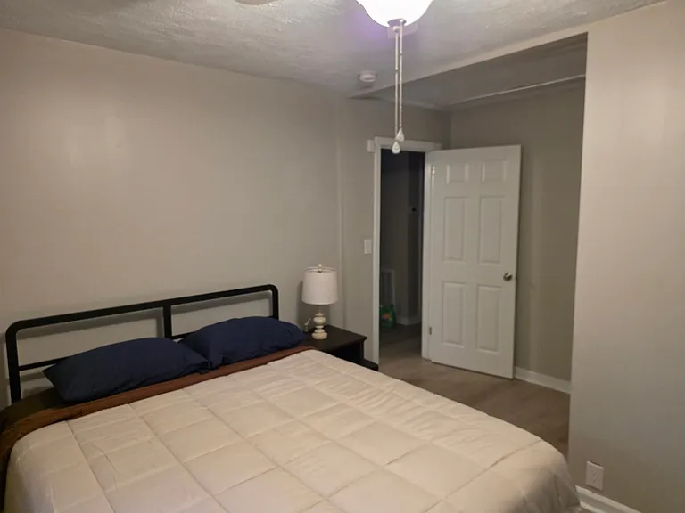 4453 Pharr Ave — Photo 12