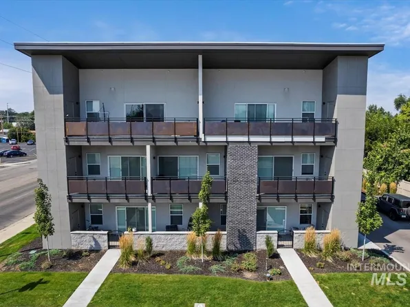 4002 W Overland Rd, Boise, ID 83705