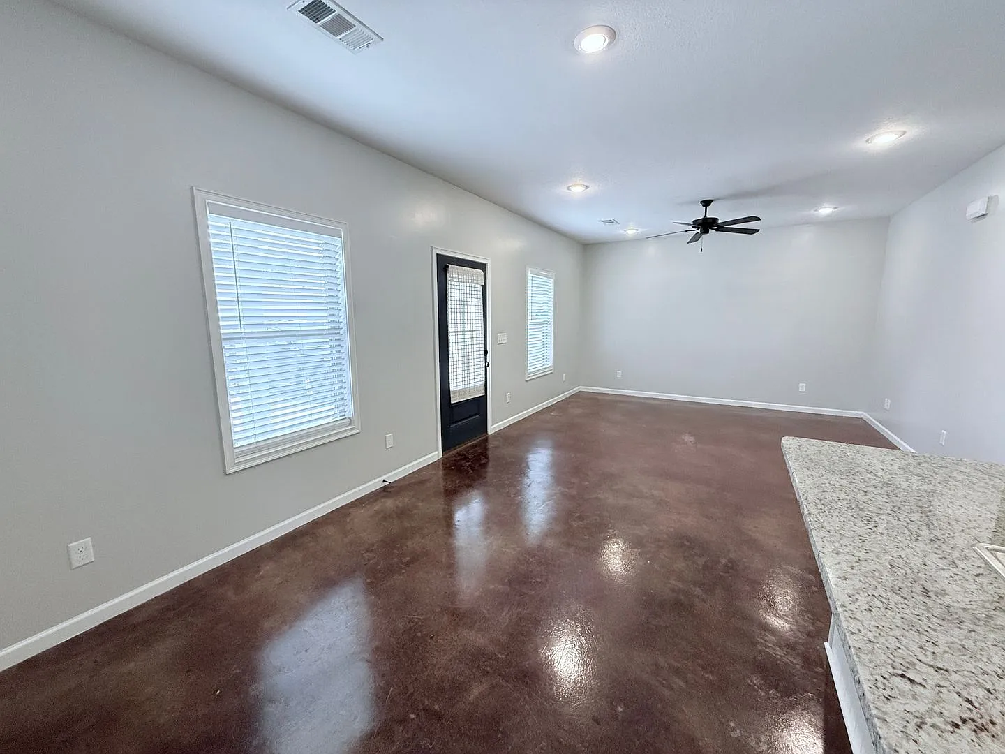 113 PR 4017 — Photo 3