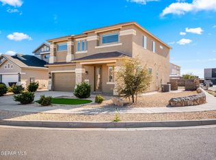 561 Issa Cir, El Paso, TX 79932