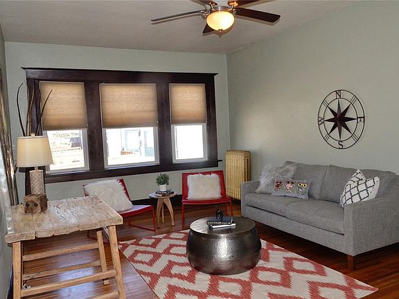 2nd image of 1421 N Gilpin St APT 5