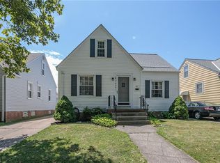 7439 Woodhaven Ave, Brooklyn, OH