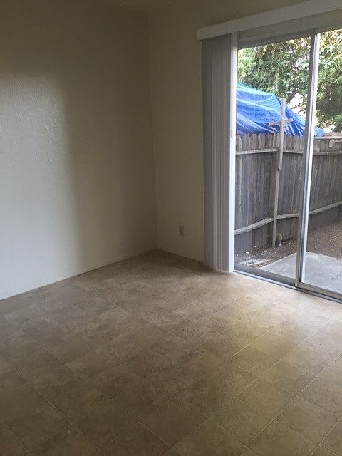 1st image of 423 Bartlett Ave APT 7