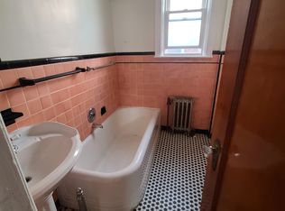 (Undisclosed Address), Richmond Hill, NY 11418