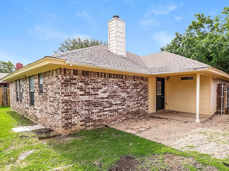 6929 Egan Way — Photo 16