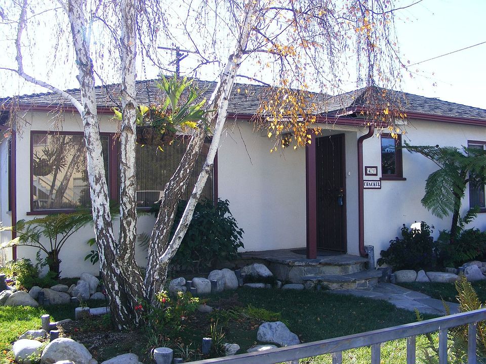 1st image of 40 McFarlane Dr