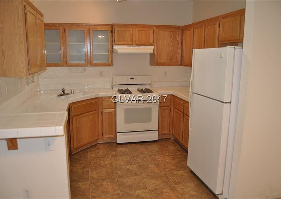 1st image of 1830 N Buffalo Dr Unit 2067