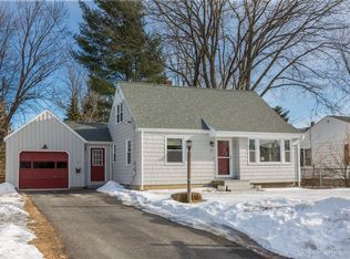 77 Dorset St, Portland, ME 04102