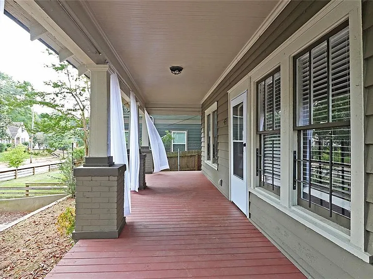 43 Whitefoord Ave SE — Photo 3