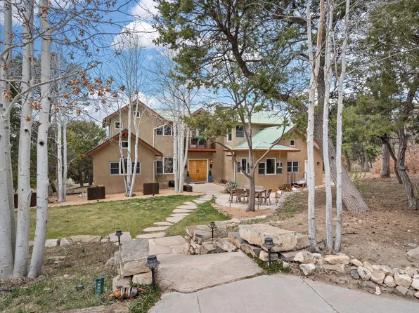 9 Springsong Ln, Tijeras, NM 87059