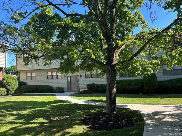 32 Milford Lane #6D, Suffern, NY 10901