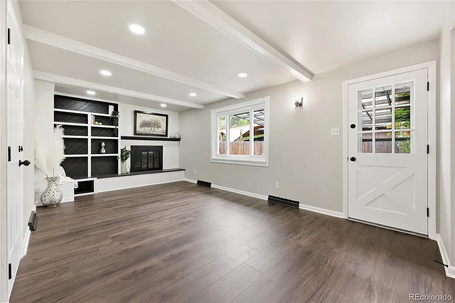3 bed, 2452 sqft, $2,750 — Photo 3