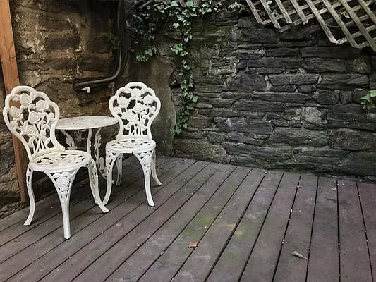 Rented by Universal Realty Group | media 58