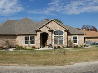 3910 Winding Way, Granbury, TX 76049