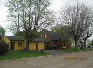 614 S Clark St, Vandalia, MO 63382