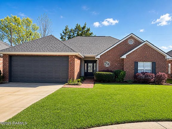 3rd image of 213 Olive Vista Dr
