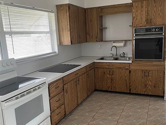 3rd image of 4632 25th St N