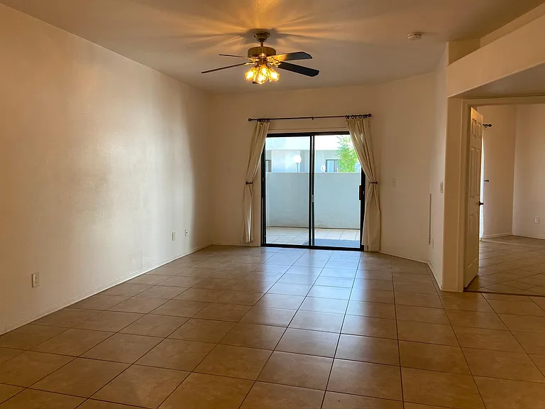 1800 W Elliot Rd #123 — Photo 8