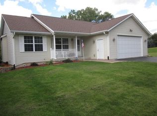 1340 Dresden Rd, Davis, IL 61019